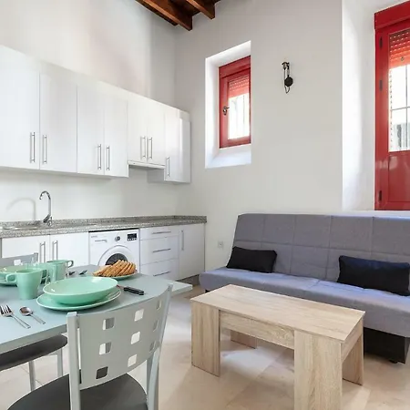 Pasaje De Amores Der - Descanso En Casa Y Vida Cultural Y Monumentos 4 Px * Siviglia